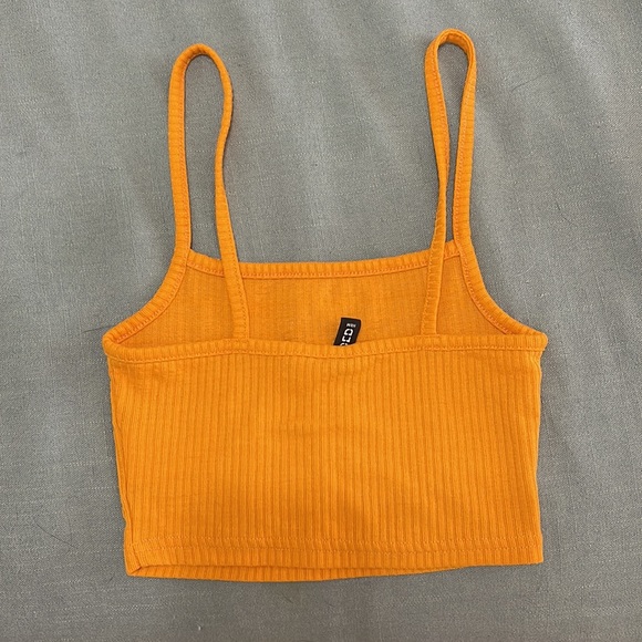 H&M Orange Crop top - Picture 2 of 2